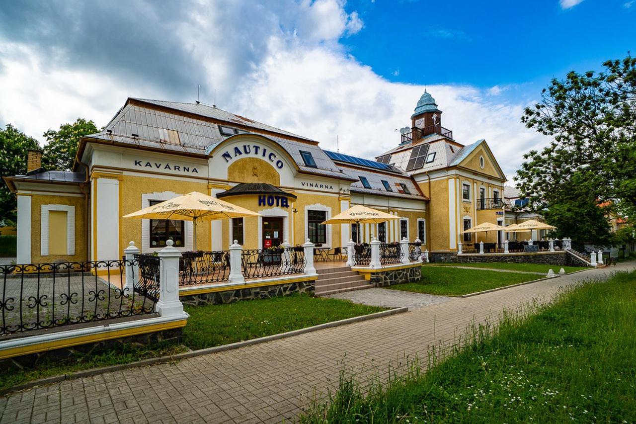Отель Nautico Мост Экстерьер фото
